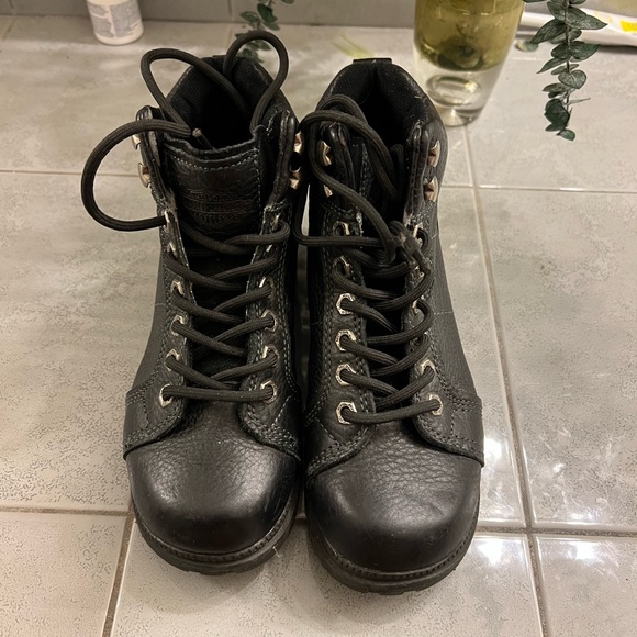 Harley Davidson boots like new size woman’s 6 like new - Picture 1 of 4